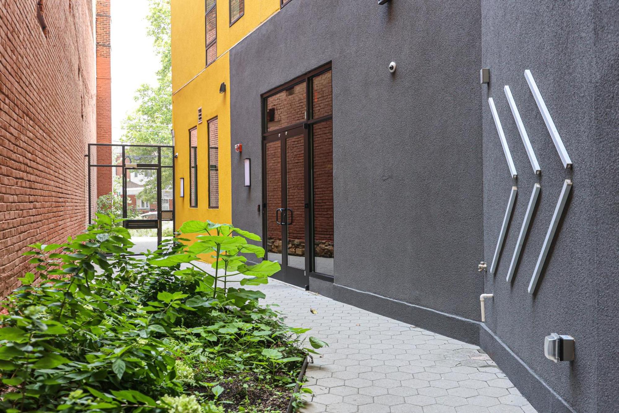 1bdrmapt &wifi Near Trendy-eateries-brewerytown *